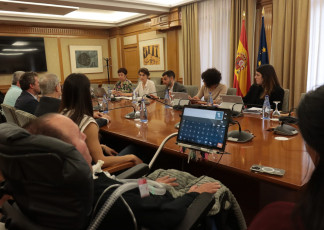 Bustinduy se reúne con representantes de ConELA para detallar la nueva prestación que recibirán los pacientes