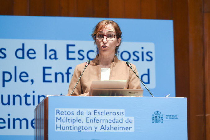 La ministra de Sanidad, Mónica García, presenta la jornada sobre la Estrategia Nacional en Enfermedades Neurodegenerativas, en el Ministerio de Sanidad, a 29 de octubre de 2025, en Madrid (España).