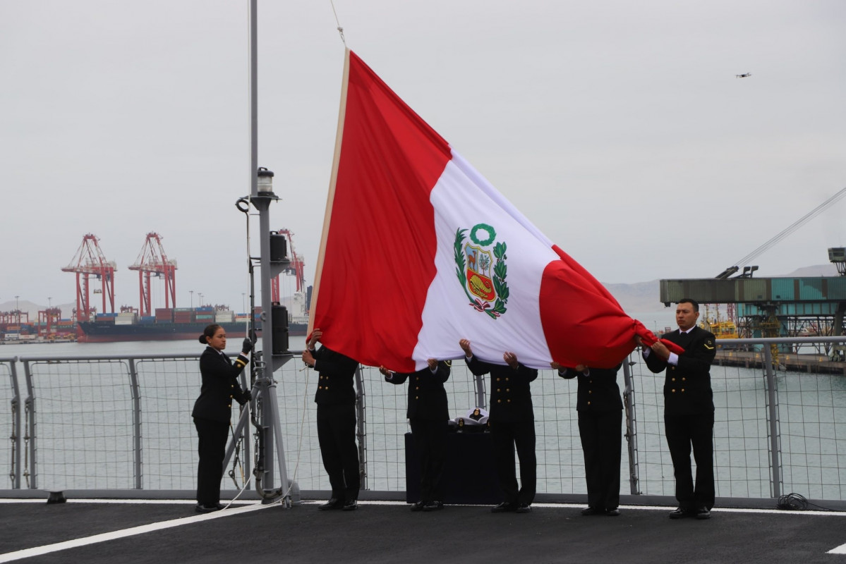 EuropaPress 6894129 izamiento bandera peru ceremonia comando operacional maritimo fuerzas
