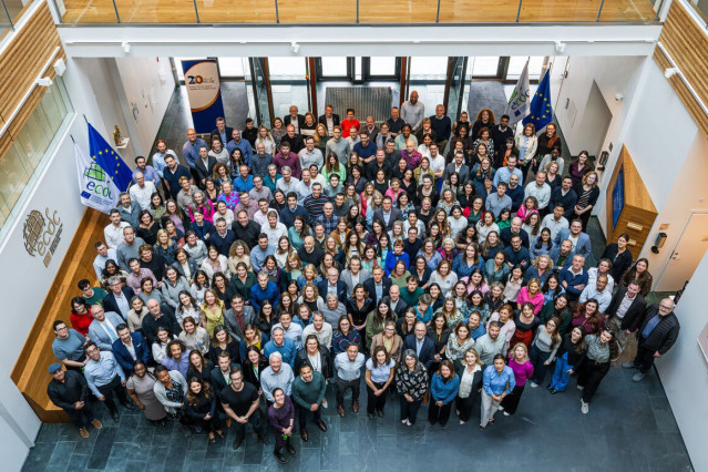 Archivo - Imagen del equipo del ECDC.