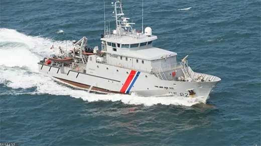 Rescatados cerca de cien migrantes