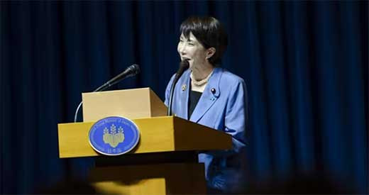 Takaichi insiste en que