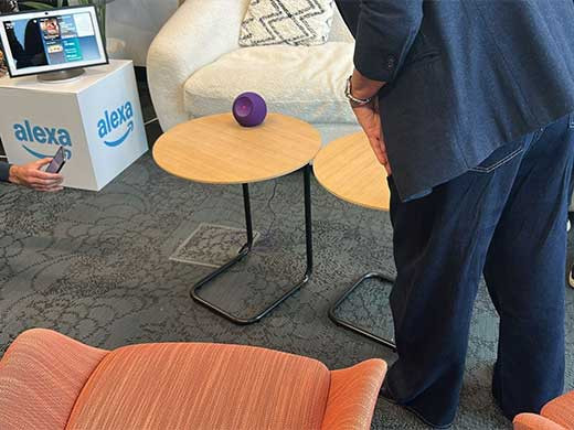 EuropaPress 7098223 fad amazon lanzan alexa rompe silencio asistente responde insultos mensajes