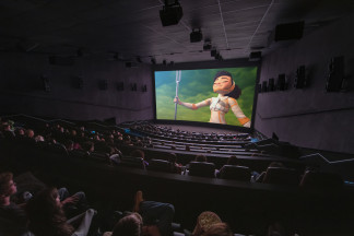 Archivo - Una sala de cine con la tecnología de Dolby Audio.