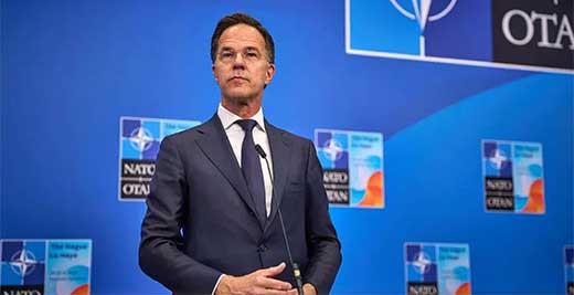 La OTAN pide esperar 