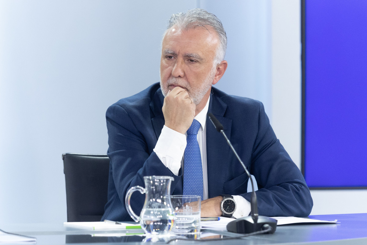 EuropaPress 7108451 ministro politica territorial memoria democratica angel victor torres rueda