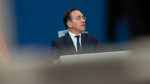 Espanu0303a defiende