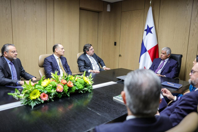 La bananera Chiquita proyecta reiniciar la producción y exportación de fruta desde Panamá en enero de 2026.