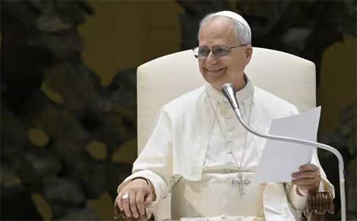 El Papa inicia