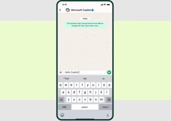 Copilot en WhatsApp.