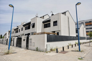 EuropaPress 4462513 fachada viviendas dia anunciado compraventa viviendas registro mes marzo