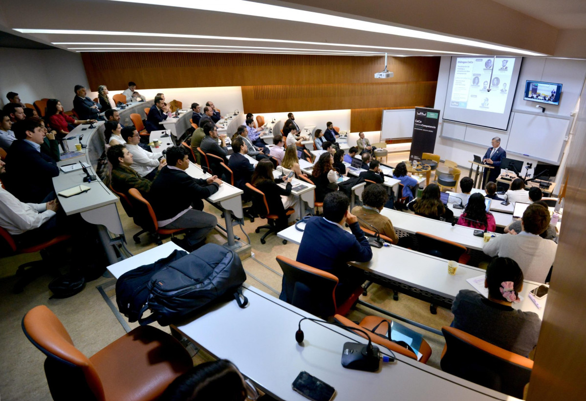 261125n CeCo 2 2048x1400