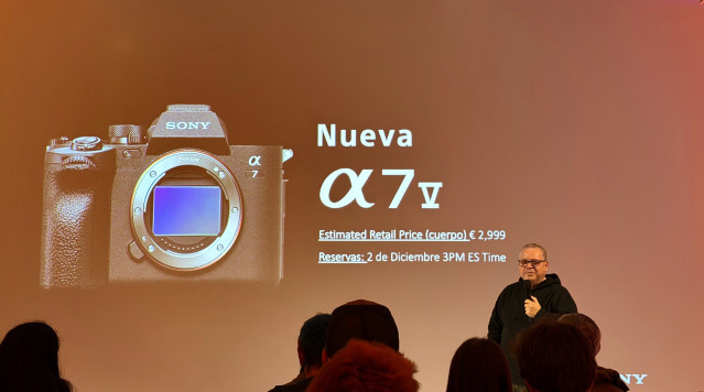 Presentación de la nueva cámara Alpha 7V de Sony.