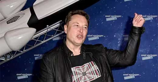SpaceX planea