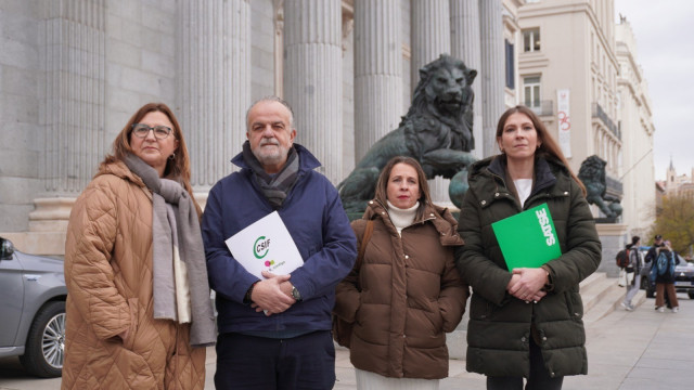Archivo - Los sindicatos elevan a Sánchez su conflicto con Sanidad por su 'irresponsabilidad' en la negociación del Estatuto Marco