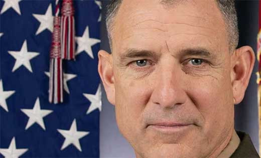 Trump nomina al general Francis 