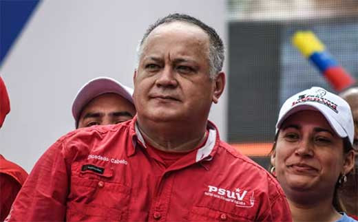 Cabello advierte a Trinidad 
