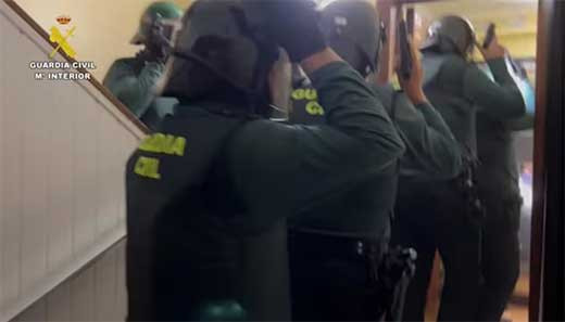 Detenidas 50 personas