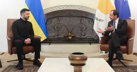 Zelenski espera de la