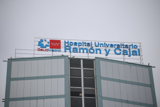 Archivo - Estado de la entrada de Urgencias del Hospital Universitario Ramón y Cajal tras las obras de remodelación que empezaron en abril de 2025, a 17 de noviembre de 2025, en Madrid (España).