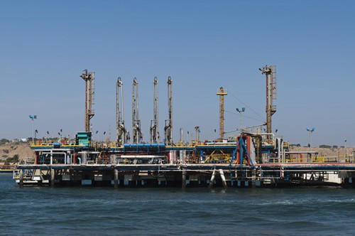 Archivo - Refinería Talara.