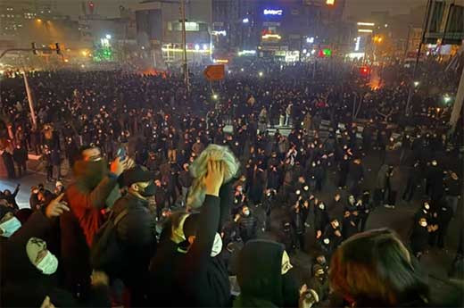 Trump ofrece su ayuda para