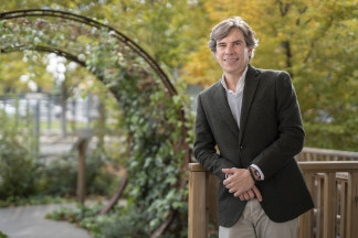 Archivo - Director de Marketing de LG, Miguel Ángel Fernández,