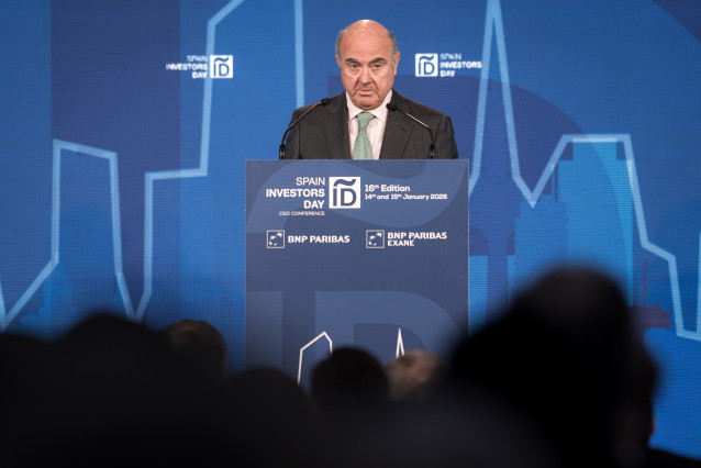 El vicepresidente del Banco Central Europeo (BCE), Luis de Guindos, interviene durante la inauguración de la XVI edición del Spain Investors Day (SID), en el Hotel Four Seasons, a 14 de enero de 2026, en Madrid (España). El foro Spain Investors Day (SID)