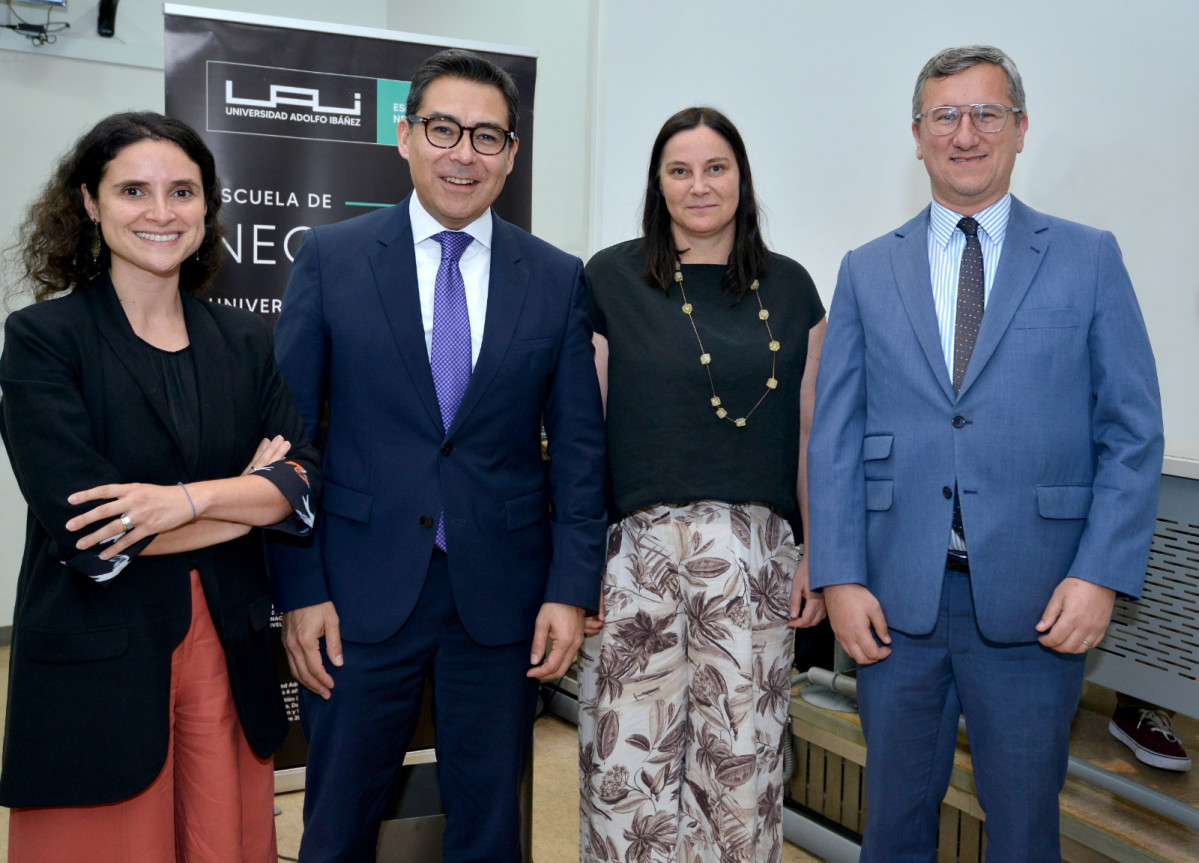 140125 Conferencia UAI