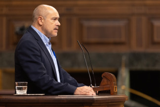 Archivo - El diputado de ERC Jordi Salvador i Duch, interviene durante una sesión plenaria, en el Congreso de los Diputados, a 14 de octubre de 2025, en Madrid (España). El BNG propone en el Congres