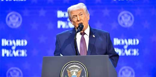 Trump afirma 'tener derecho