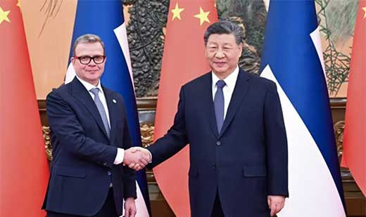 Xi llama a Finlandia