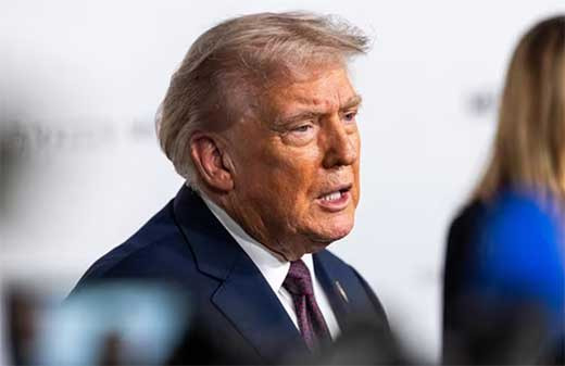 Trump demanda al fisco