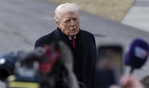 Trump reitera su amenaza