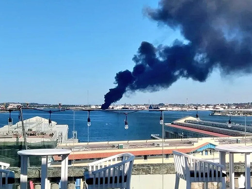 Incendio refinería Cuba