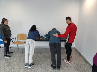 Un estudio indica que el ejercicio físico durante el tratamiento mejora la calidad vital de pacientes de cáncer pulmonar