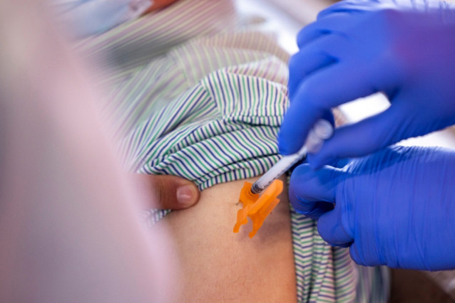 Vacunación en Castilla y León. Vacuna sacyl, vacuna, vacunación.