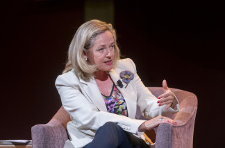 Archivo - La presidenta del Banco Europeo de Inversiones (BEI), Nadia Calviño, durante un desayuno en el Ateneo de Madrid, a 9 de junio de 2025, en Madrid (España).