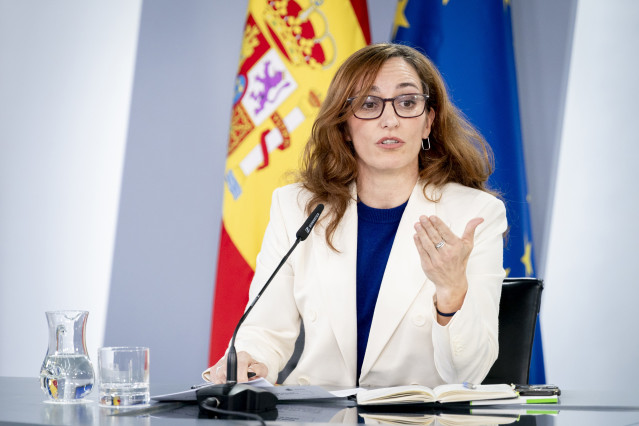 Archivo - La ministra de Sanidad, Mónica García, durante una rueda de prensa tras la reunión del Consejo de Ministros, en el Palacio de la Moncloa, a 9 de diciembre de 2025, en Madrid (España). El Consejo de Ministros ha aprobado la transformación de Sepe