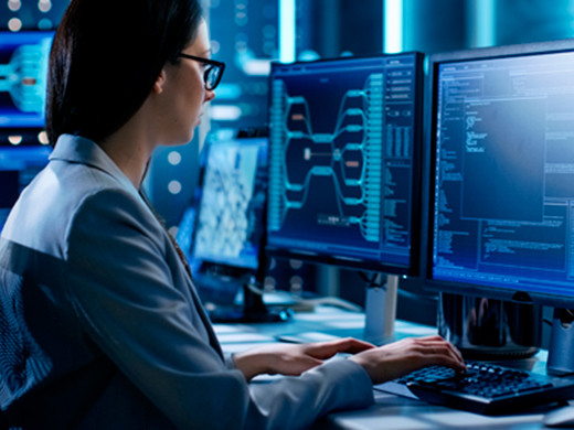 Mujer ciberseguridad 30 1 (11)