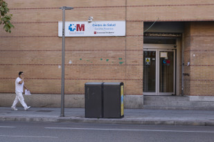 Archivo - Fachada del Centro de Salud General Ricardos, a 13 de octubre de 2023, en Madrid (España). El ictus es la causa de muerte más común en España entre las mujeres, y la segunda más habitua