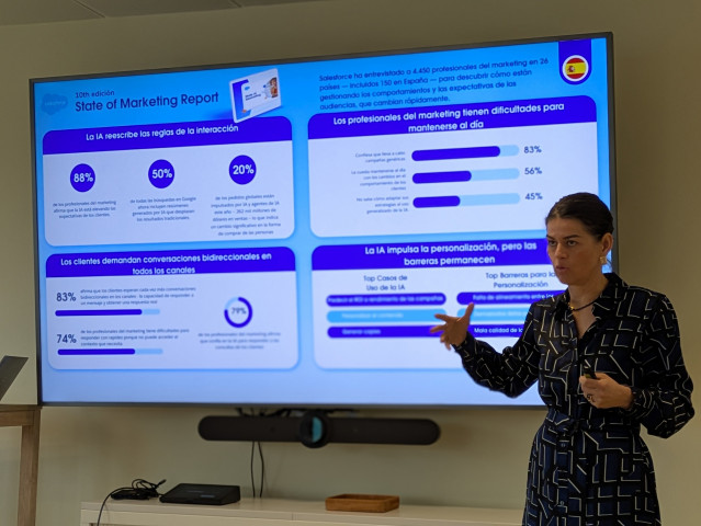 La vicepresidenta Regional de Salesforce, María Ángeles Santos, en la presentación ante la prensa de la décima edición d 'State of Marketing'
