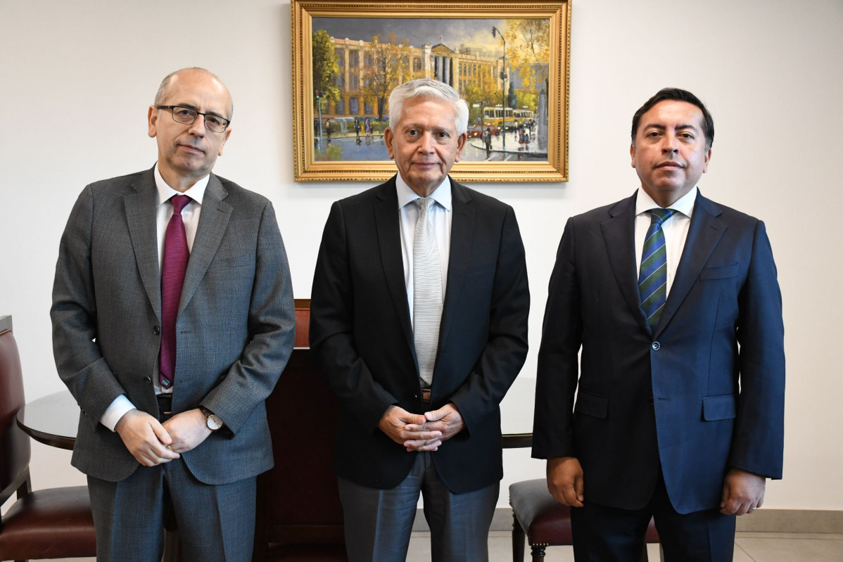 EazEq8zyH4RejCzETWqK