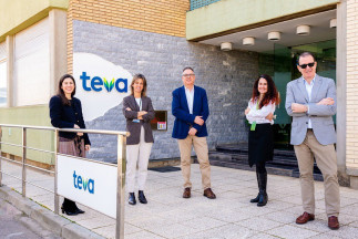 La secretaria general de la Asociación Española de Medicamentos Genéricos (AESEG), Elena Casaus, ha señalado que 'la fabricación de medicamentos genéricos en España representa una aportación s