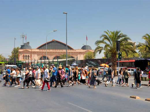 Gente caminando2 (2)