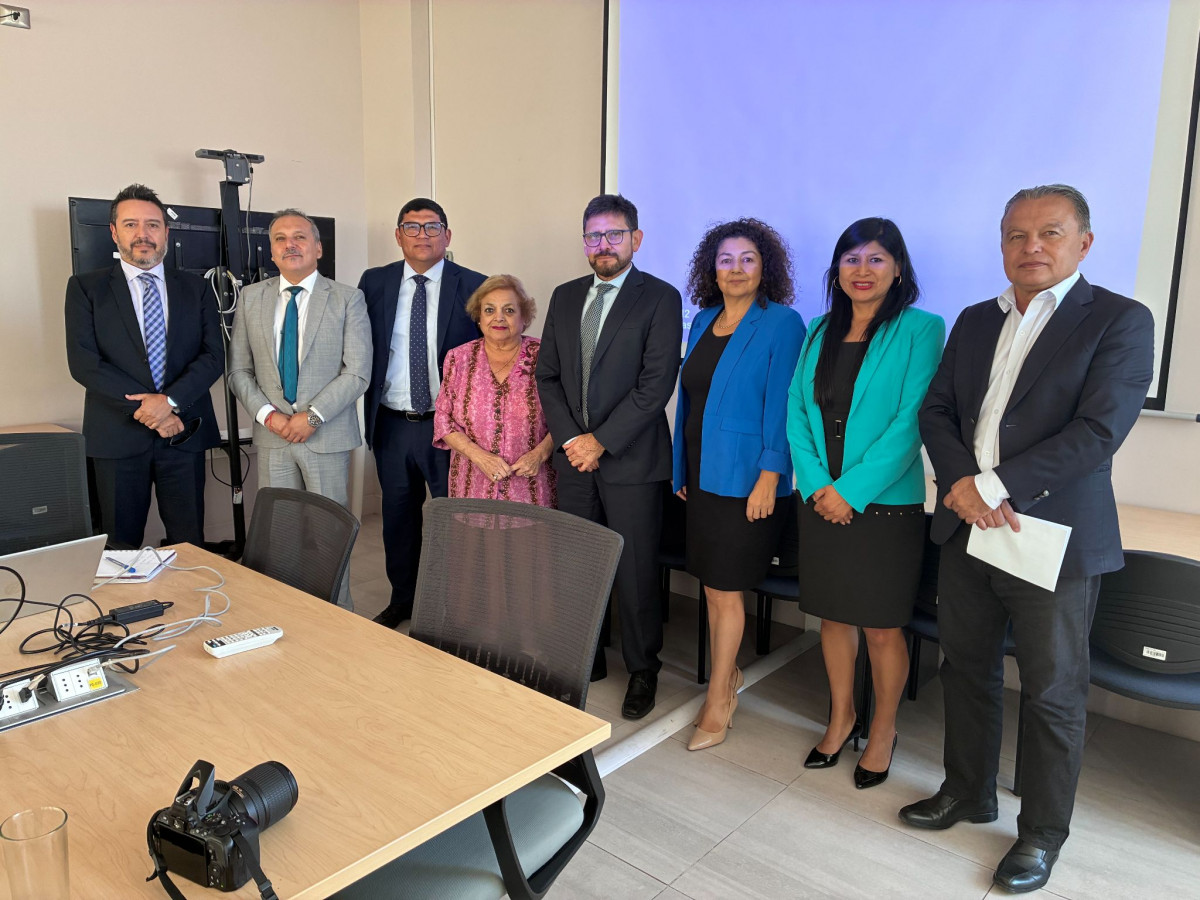 5tNix8xHaxnjhIxGjIiD