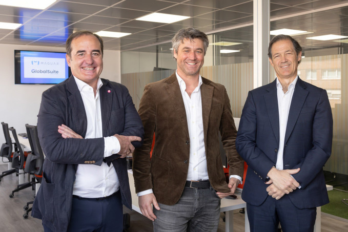 De izquierda a derecha: Antonio Quevedo (GSS), Arno Poschik (Maguar) y Jaime Girón(GSS)