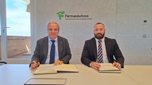 El Consejo General de Colegios Farmacéuticos y la CELAD firman un acuerdo para prevenir el dopaje.