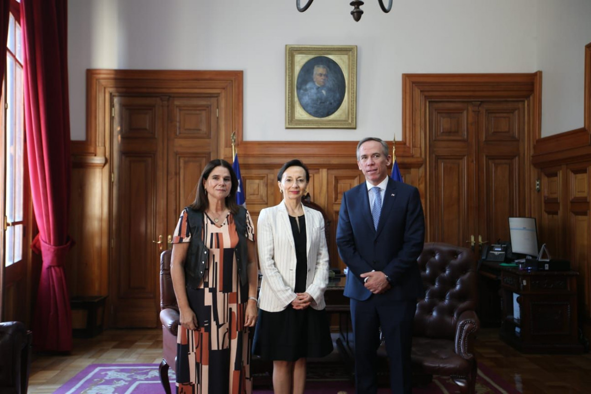 HduxB4vPVzQSlqRiR0Cg