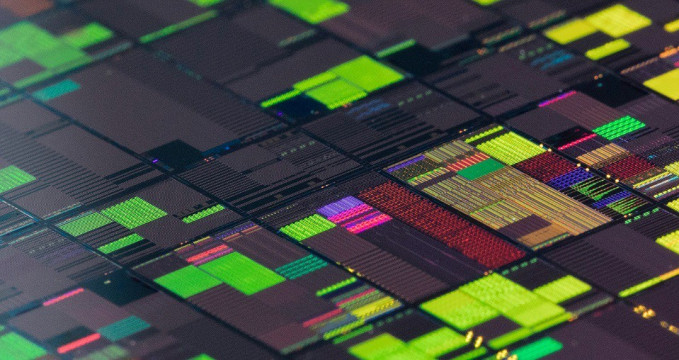 Alianza de IBM y Arm en entornos de misión crítica con IA